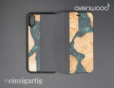 iPhone XR PORTO COLLECTION FLIPCASE 9048 Grün